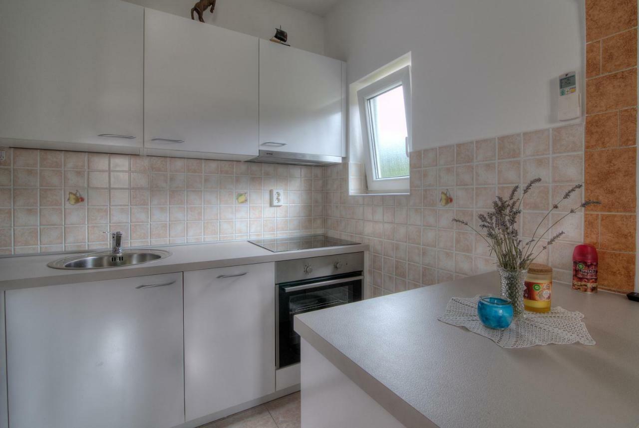 Apartment Marijanka Сень Экстерьер фото